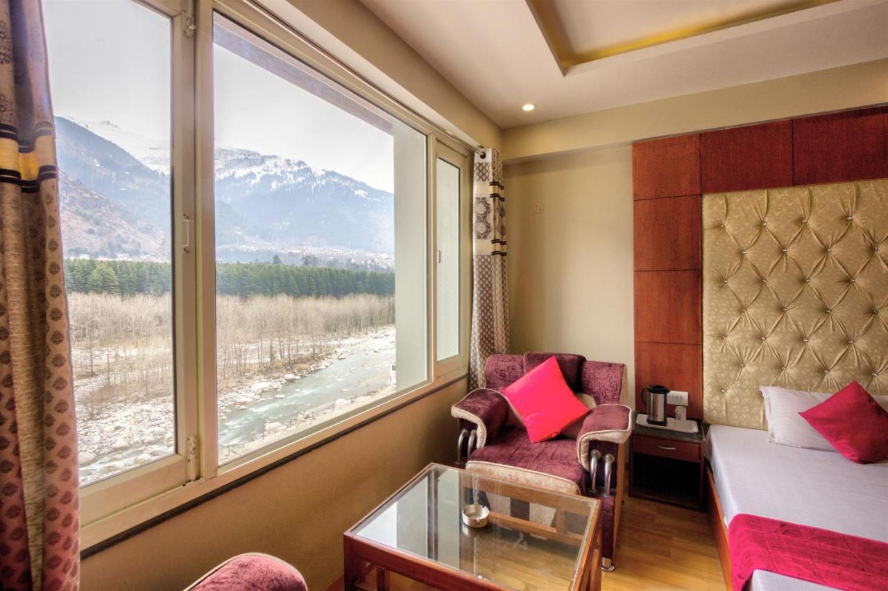 Hotel Neelam Manāli Dış mekan fotoğraf